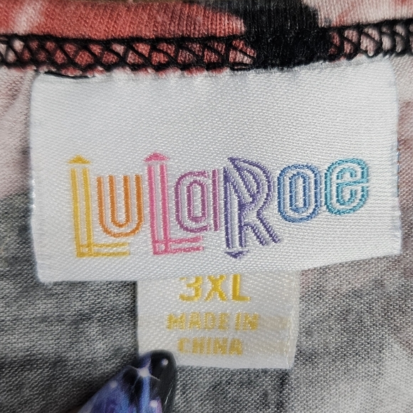 0014 LuLaRoe Rose Floral Top Tee Black Pink Comfort Stretch Plus Size 3X - Picture 5 of 10